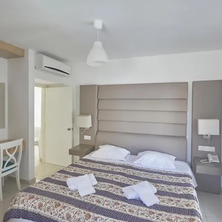 Apartment Napa Nest Agia Napa